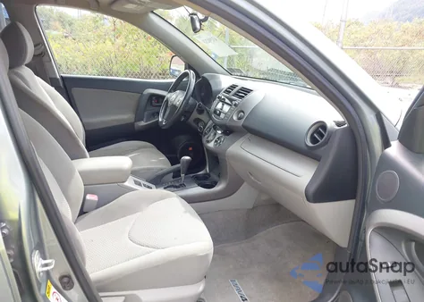 2007 Toyota Rav4 Limited z USA, uszkodzony, nr VIN JTMBD31V676041359